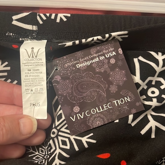 Winter Christmas leggings - Picture 2 of 3